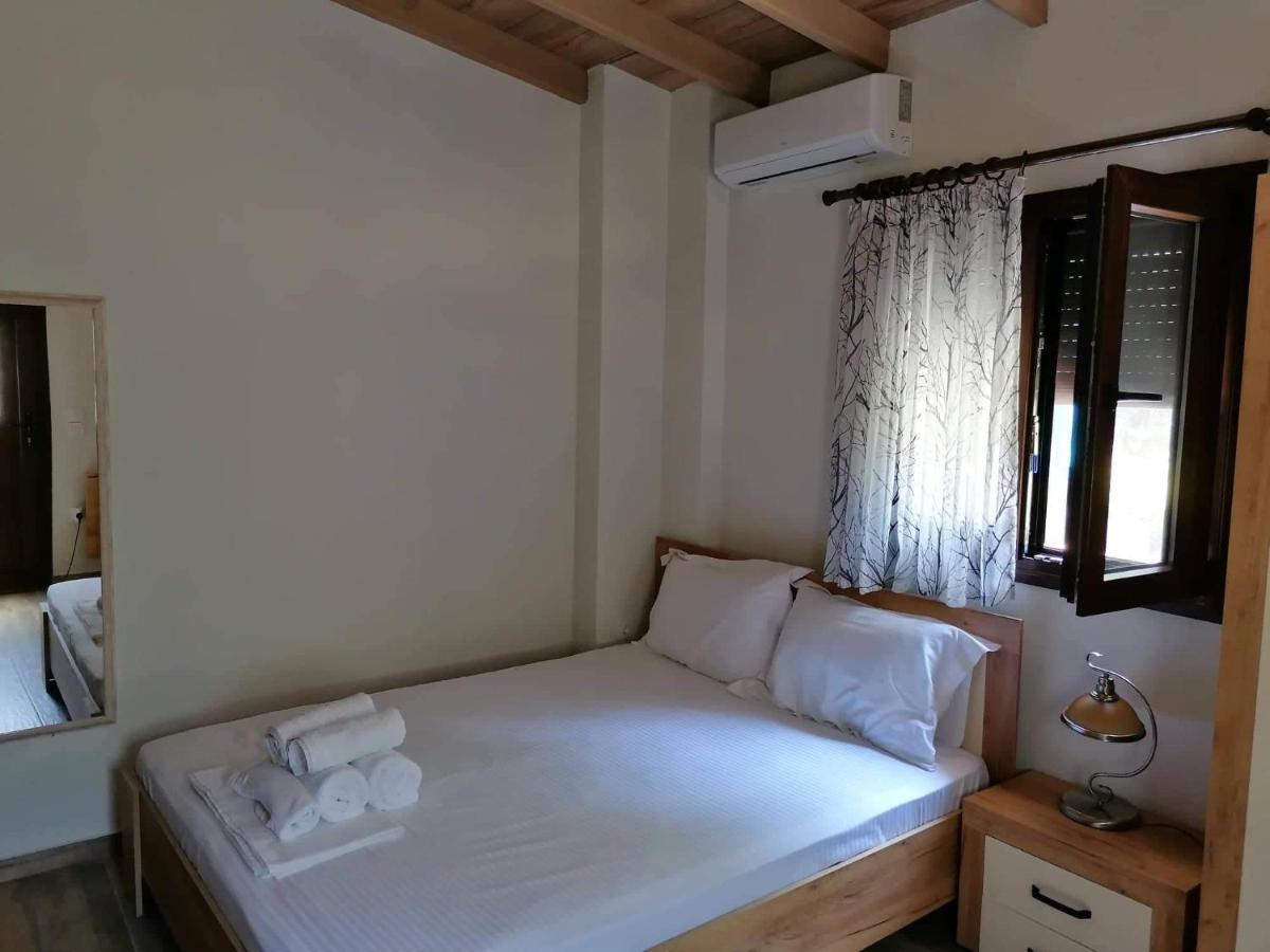 Tiny House By The Sea Villa Неа Скиони Екстериор снимка